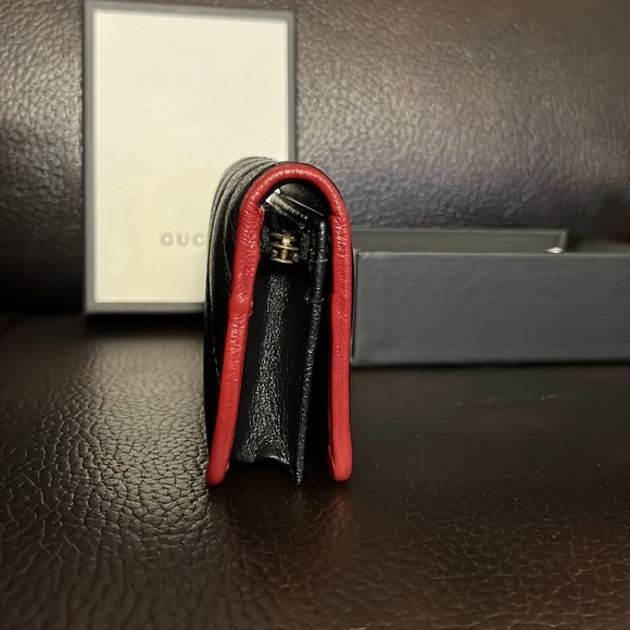 Gucci GG marmont black and red leather zip up bifold compact wallet - Picture 7 of 10